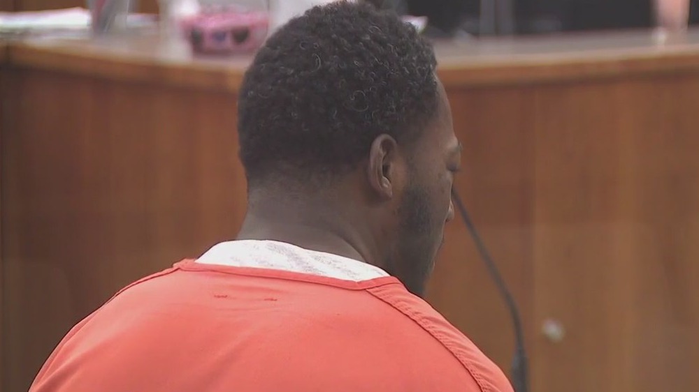 Accused killer in 2 cases gets new judge